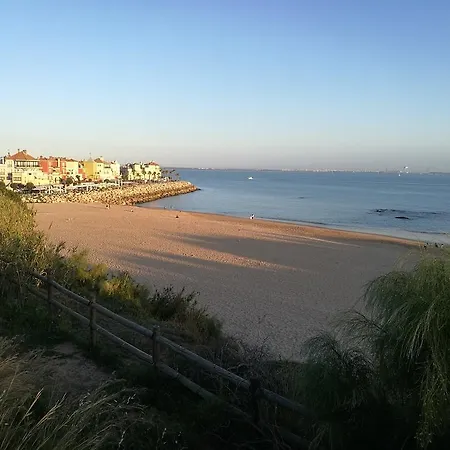 Duplex Ancha Con Wifi Y Parking